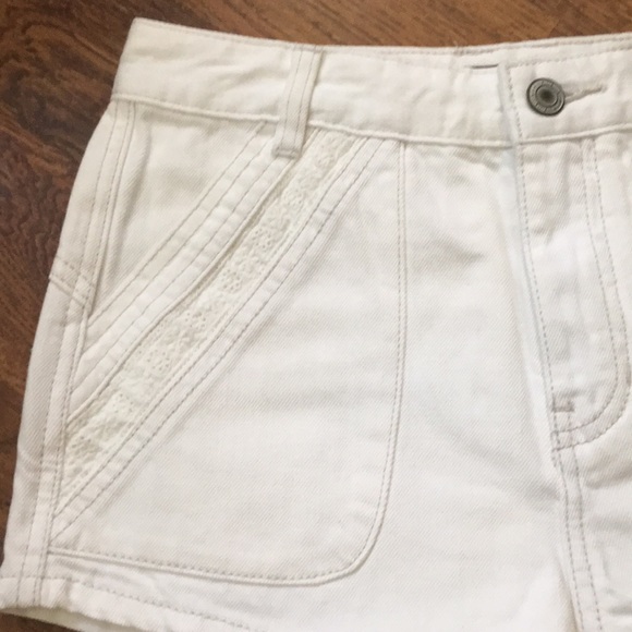 Free people white denim shorts - Picture 2 of 5